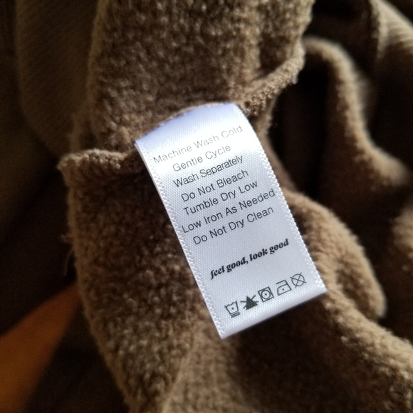 Richer Poorer Sweatshirt - Picture 4 of 5